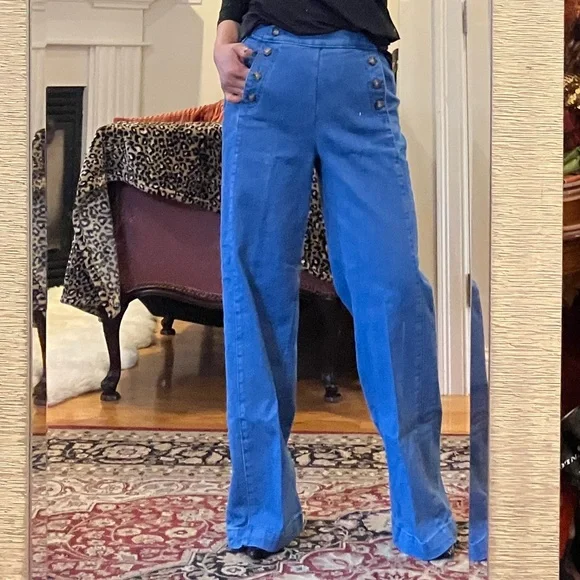 Old Navy Sailor-Style High Rise Blue Jeans - Picture 6 of 6